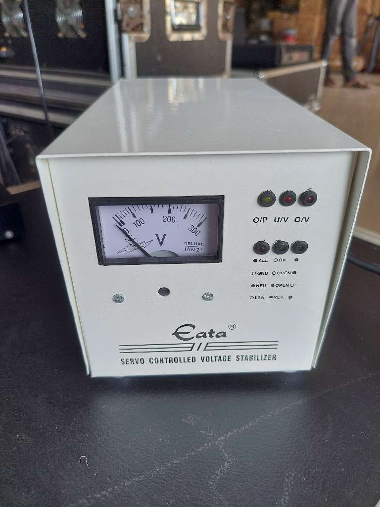 Eata Voltage Stabilizer Servo 1.5KVA