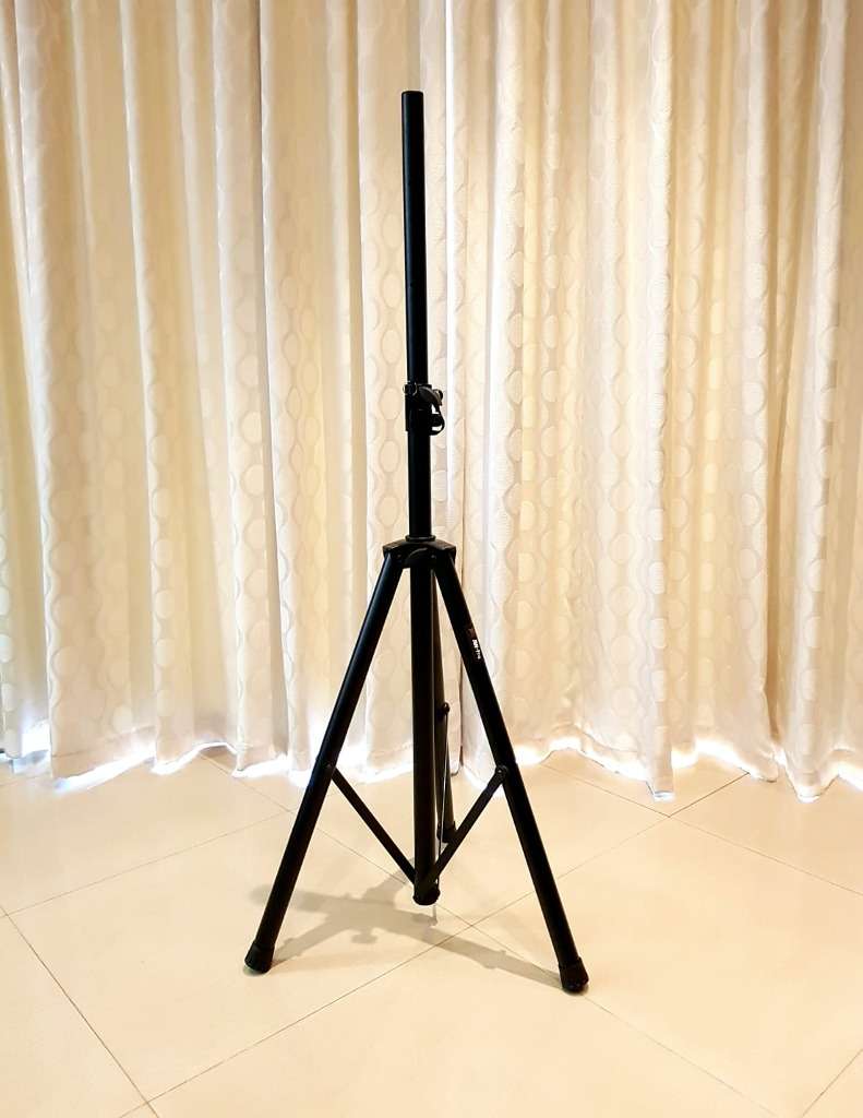 SS10-TRIPOD SPEAKER STAND(AW-PRO) PAIR